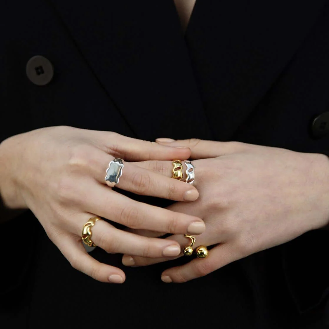 Aur Studio - Edvard Signet Ring - Silver - Image 3