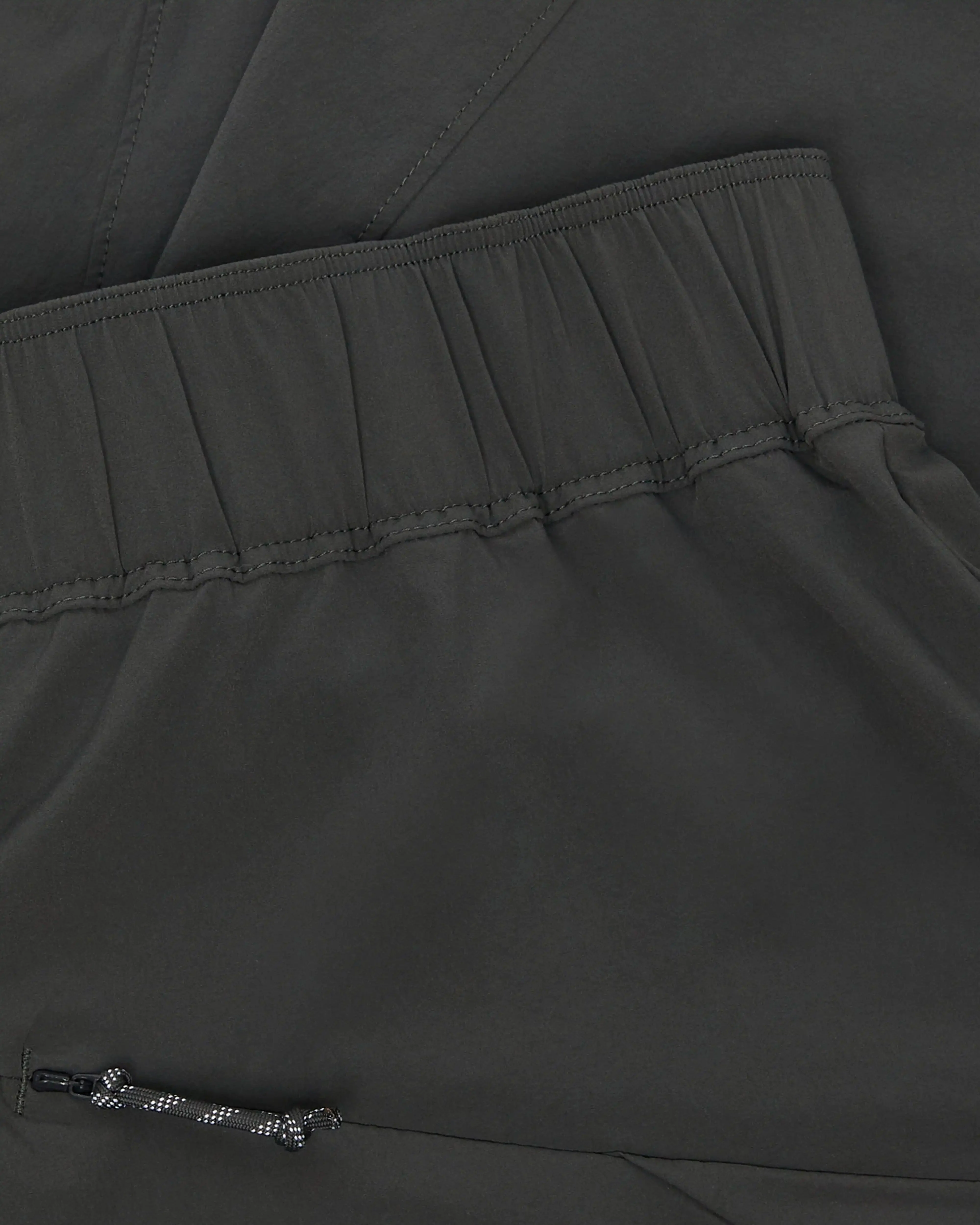 Hiking Patrol x Mammut Light Shorts - Gabbro - Image 6