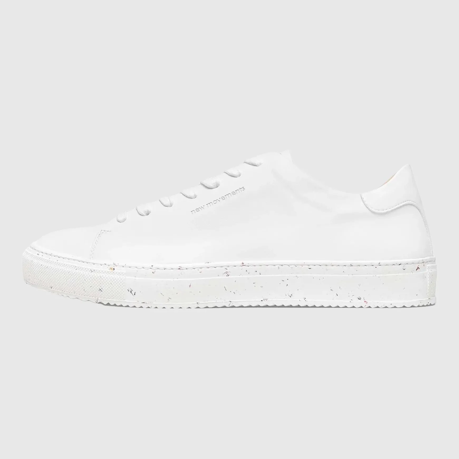 New Movements - Leather Classics - White (White Fleck Sole)