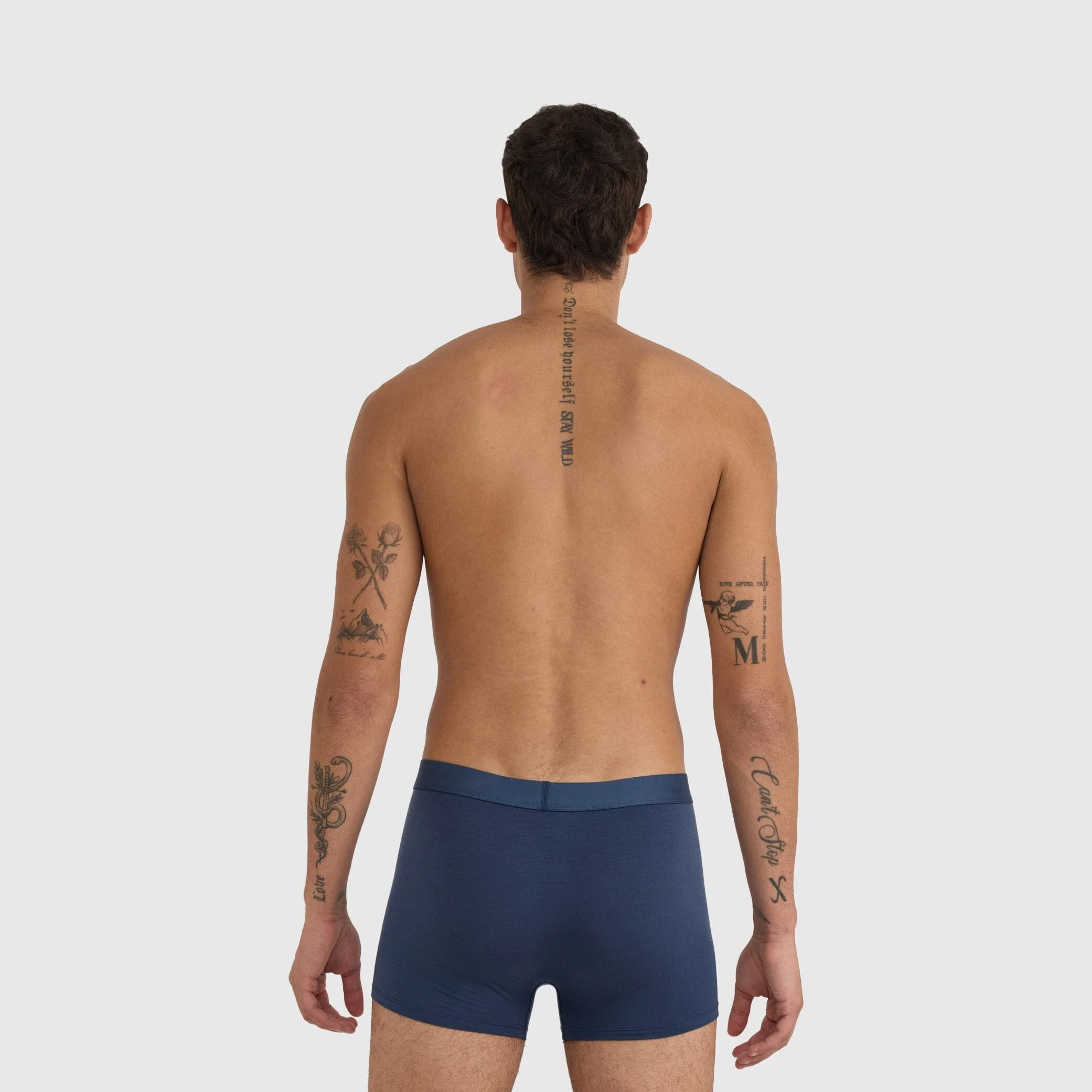 Organic Basics - Soft Touch Trunks 3-pack - Black / White / Midnight Blue - Image 5