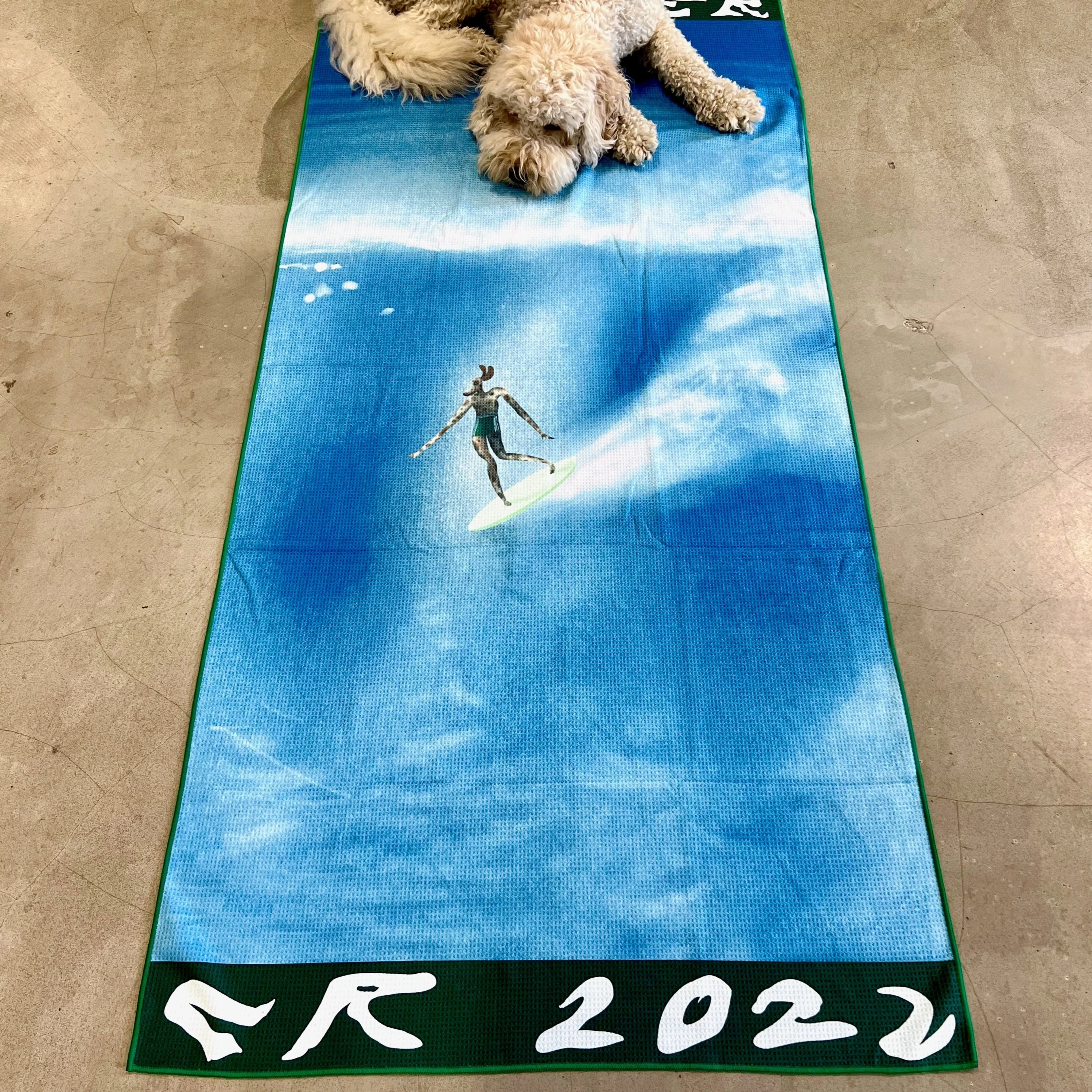 Special Lemon - Microfibre Beach Towel - Surfer Dog - Image 4